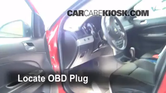 2010 Chevrolet Cobalt LT 2.2L 4 Cyl. Sedan (4 Door) Compruebe la luz del motor Diagnosticar